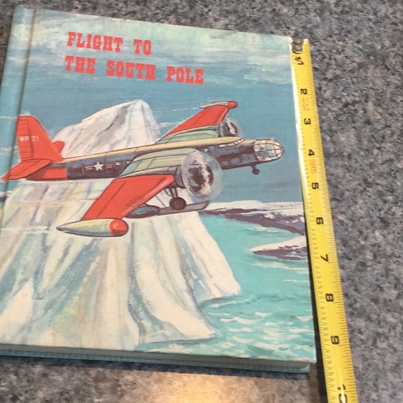 Vintage children’s book, Flight to The South Pole by Henry Bamman. 1965 - Picture 2 of 10